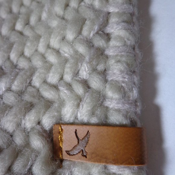 NWT Eddie Bauer Knit Fringed Shawl O/S Natural Soft! - Picture 15 of 16